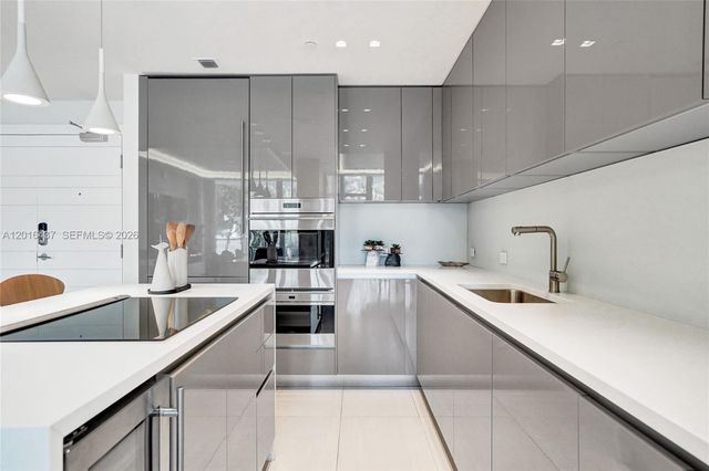 1201 20th St 204, Miami Beach, FL 33139