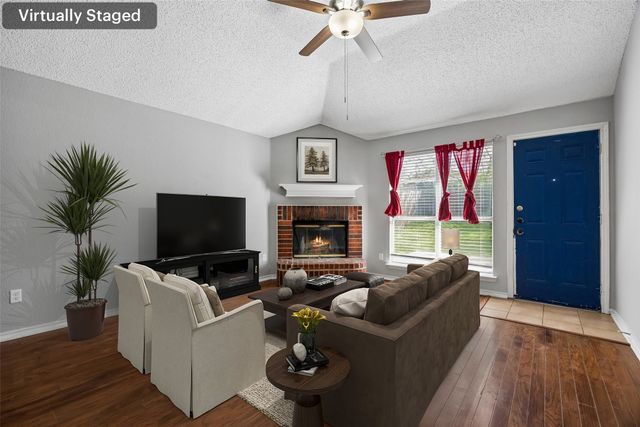 2117 Whispering Wind Street, Fort Worth, TX 76108