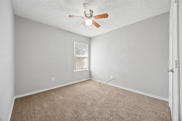 2117 Whispering Wind Street, Fort Worth, TX 76108