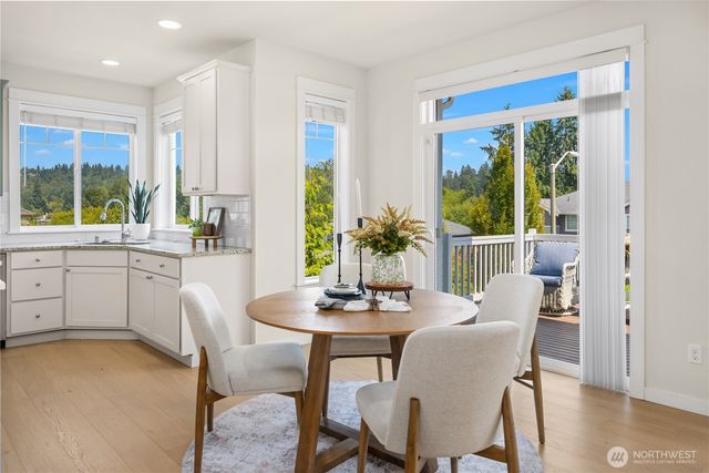 14517 NE 99th Avenue, Bothell, WA 98011