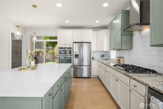 14517 NE 99th Avenue, Bothell, WA 98011