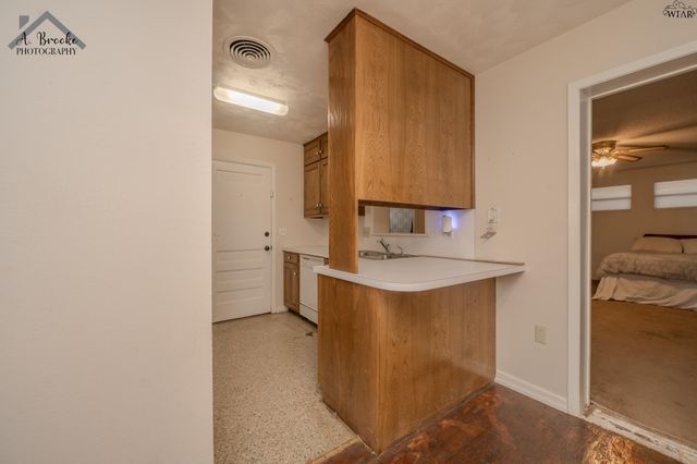 4025 BOREN AVENUE, Wichita Falls, TX 76308