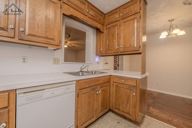 4025 BOREN AVENUE, Wichita Falls, TX 76308