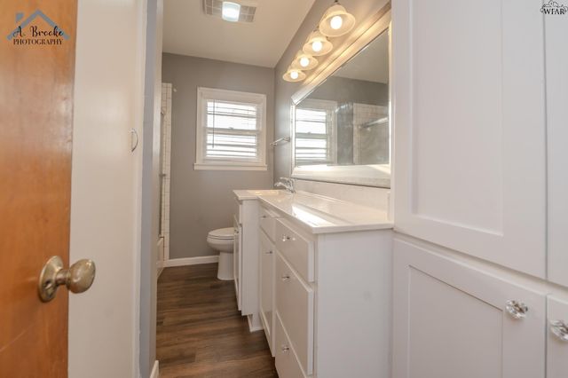 4025 BOREN AVENUE, Wichita Falls, TX 76308