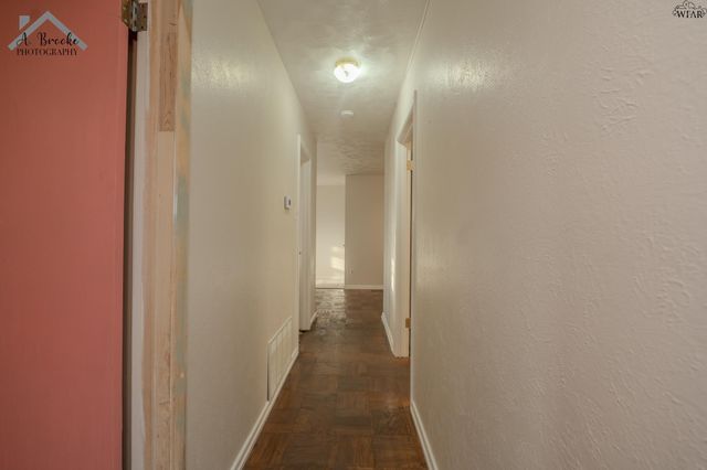 4025 BOREN AVENUE, Wichita Falls, TX 76308