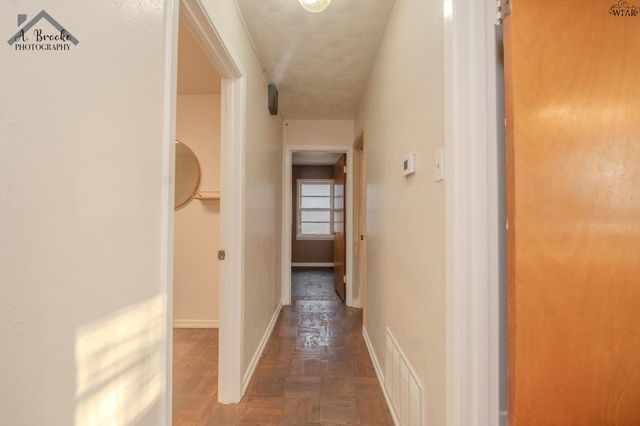 4025 BOREN AVENUE, Wichita Falls, TX 76308