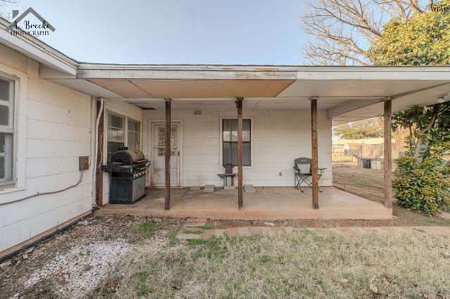 4025 BOREN AVENUE, Wichita Falls, TX 76308