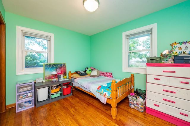 3808 72nd Street, Urbandale, IA 50322