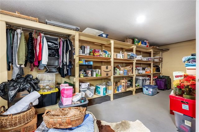 1402 NW K Street, Bentonville, AR 72712