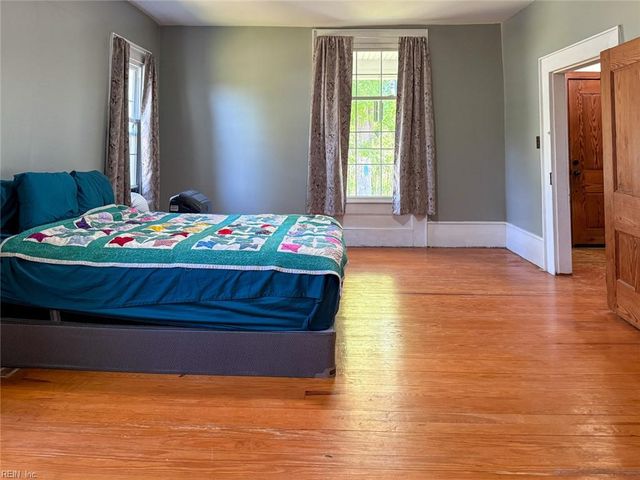 23768 Ridley RD, Courtland, VA 23837