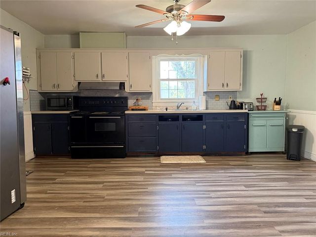23768 Ridley RD, Courtland, VA 23837