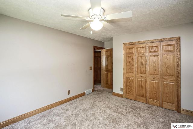 205 N 159 Circle, Omaha, NE 68118
