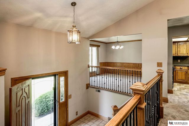 205 N 159 Circle, Omaha, NE 68118