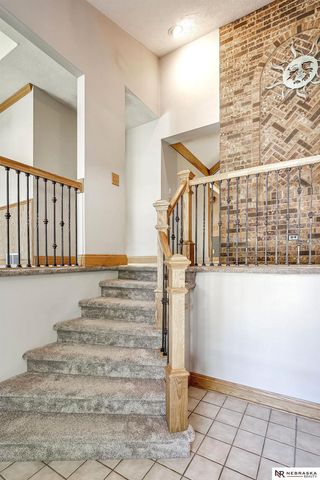 205 N 159 Circle, Omaha, NE 68118