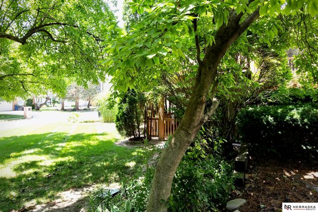 205 N 159 Circle, Omaha, NE 68118
