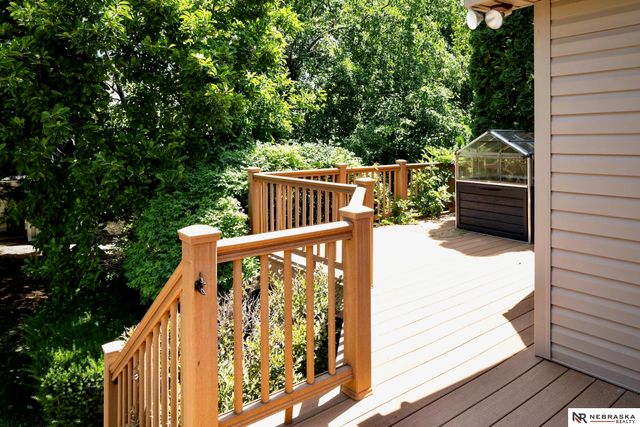 205 N 159 Circle, Omaha, NE 68118