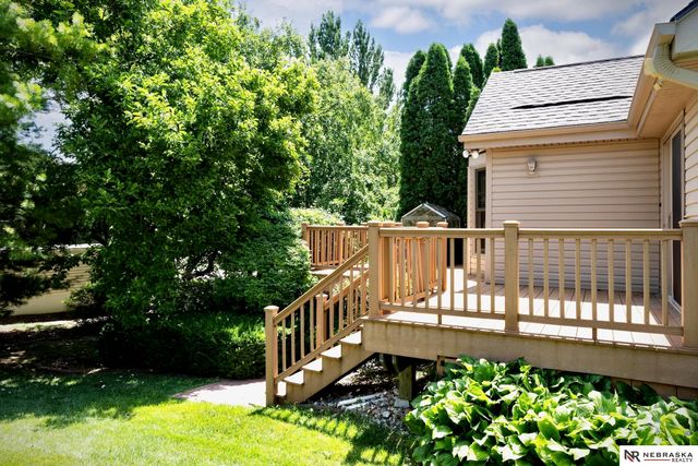 205 N 159 Circle, Omaha, NE 68118