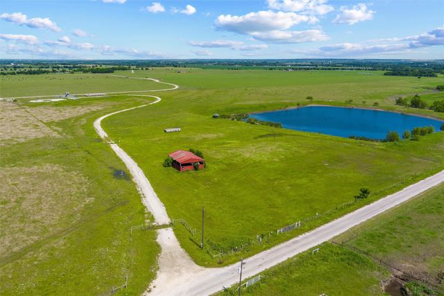 9817 County Road 408, Grandview, TX 76050