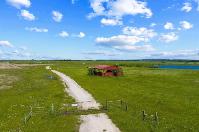9817 County Road 408, Grandview, TX 76050