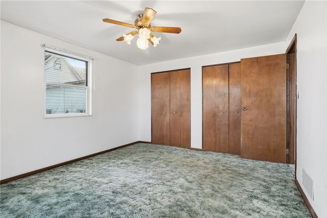 7730 Oak St, Ross Twp, PA 15237