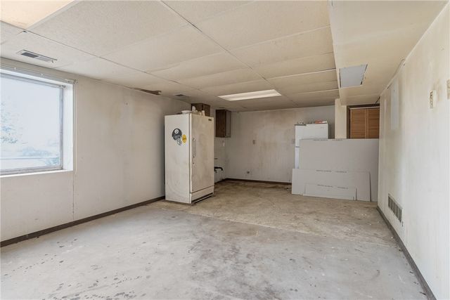 7730 Oak St, Ross Twp, PA 15237