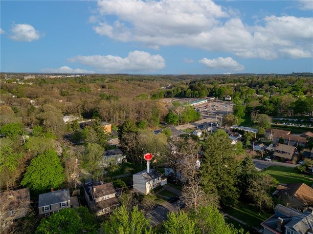 7730 Oak St, Ross Twp, PA 15237