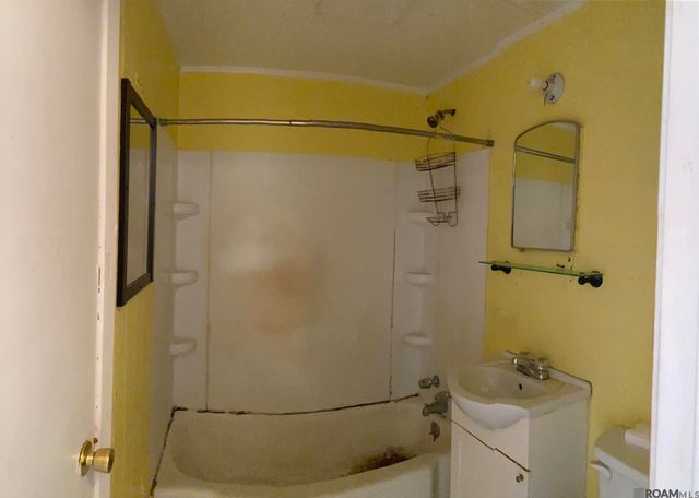 7399 Maplewood Dr, Baton Rouge, LA 70812