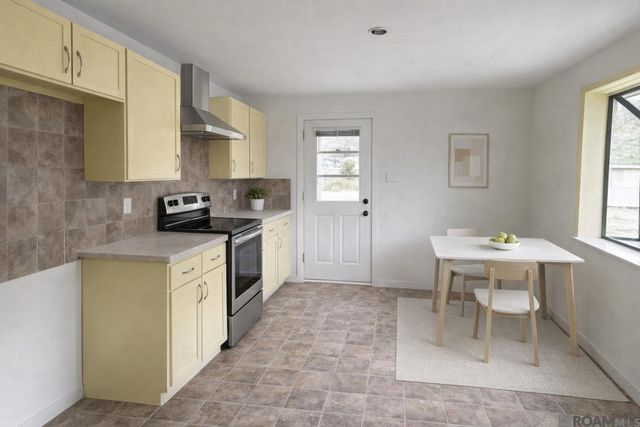 7399 Maplewood Dr, Baton Rouge, LA 70812