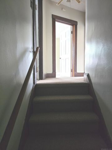 174 South Whitney Street, Hartford, CT 06105