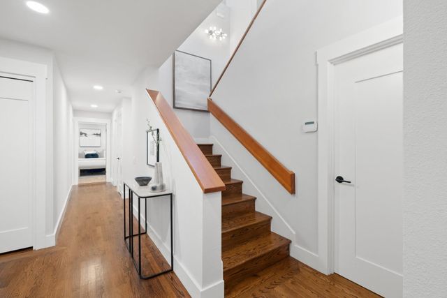 21 Valley Oak Street, Portola Valley, CA 94028