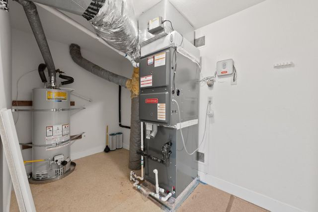 21 Valley Oak Street, Portola Valley, CA 94028