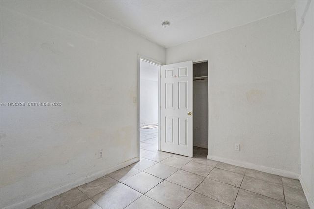 1337 NW 77th St, Miami, FL 33147