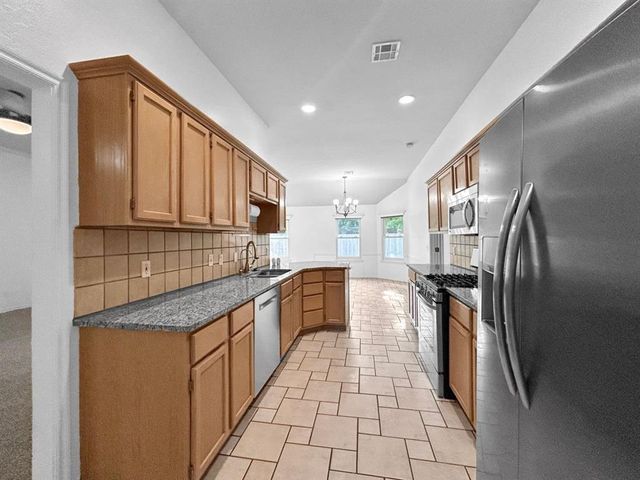 17413 Platinum Lane, Edmond, OK 73012