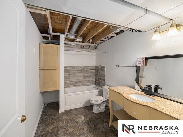 4236 Burdette Street, Omaha, NE 68111