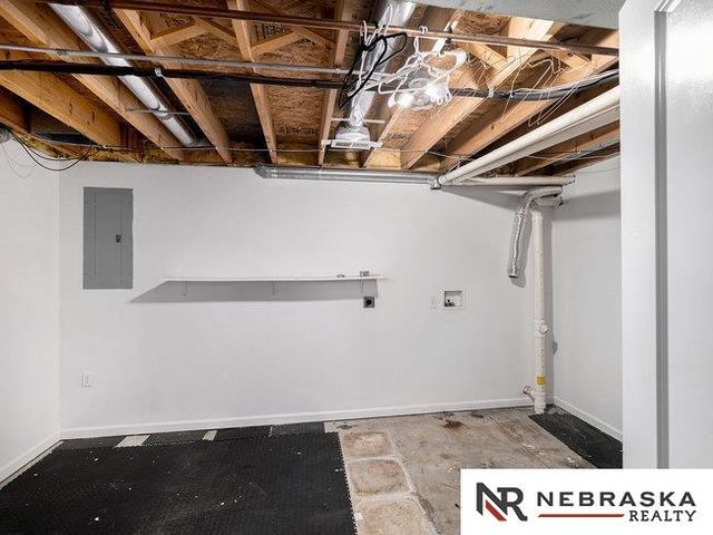 4236 Burdette Street, Omaha, NE 68111