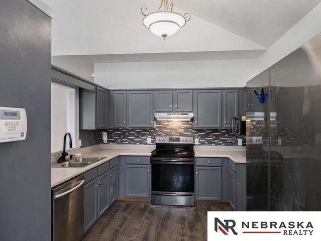 4236 Burdette Street, Omaha, NE 68111