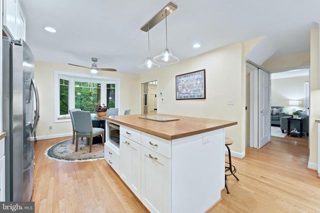 8902 SUDBURY RD, Silver Spring, MD 20901