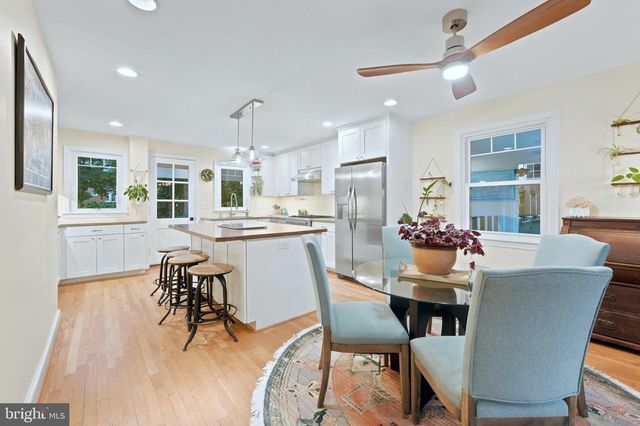 8902 SUDBURY RD, Silver Spring, MD 20901