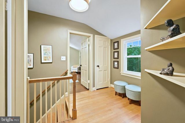 8902 SUDBURY RD, Silver Spring, MD 20901