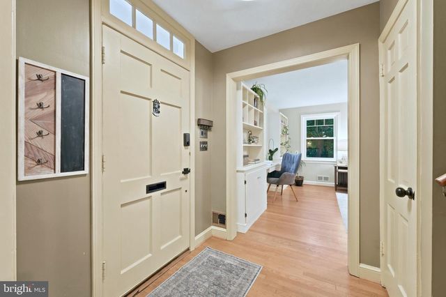 8902 SUDBURY RD, Silver Spring, MD 20901