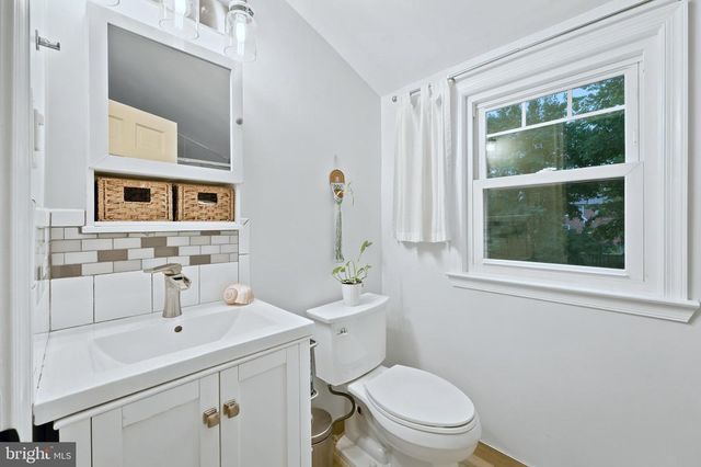 8902 SUDBURY RD, Silver Spring, MD 20901