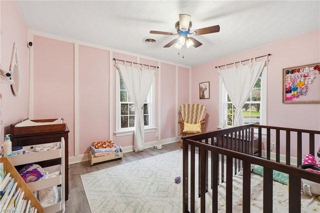 2400 River Oaks DR, Chesapeake, VA 23321