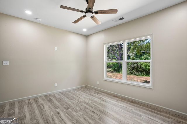 124 Johnson Street, Barnesville, GA 30204
