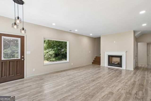 124 Johnson Street, Barnesville, GA 30204