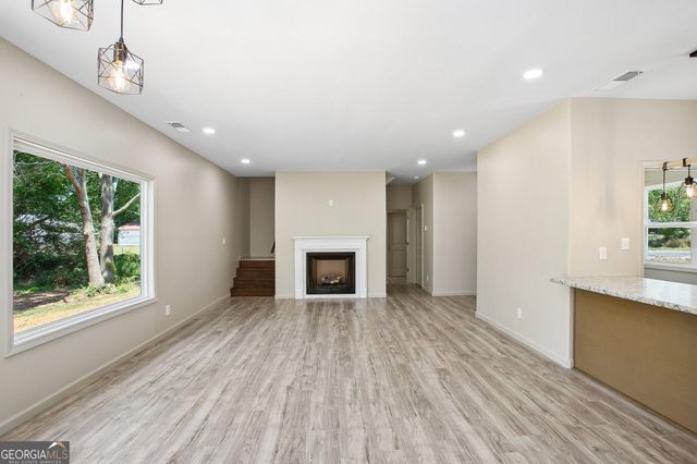 124 Johnson Street, Barnesville, GA 30204