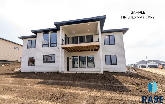 8040 E Norway Pine Trl Trail, Sioux Falls, SD 57110