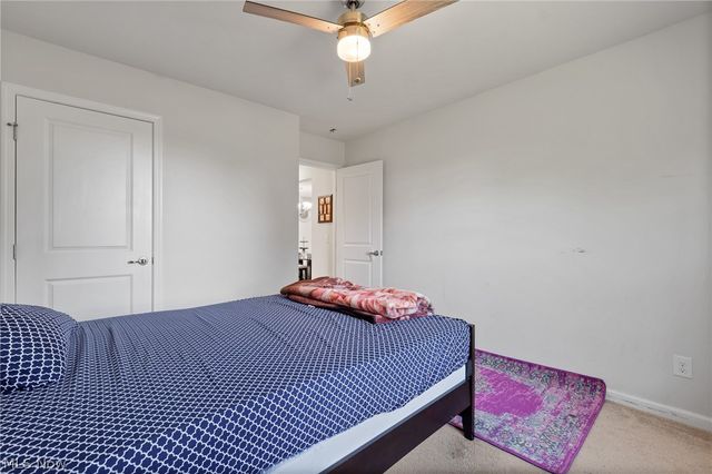 2049 W Woodland Drive, Akron, OH 44313