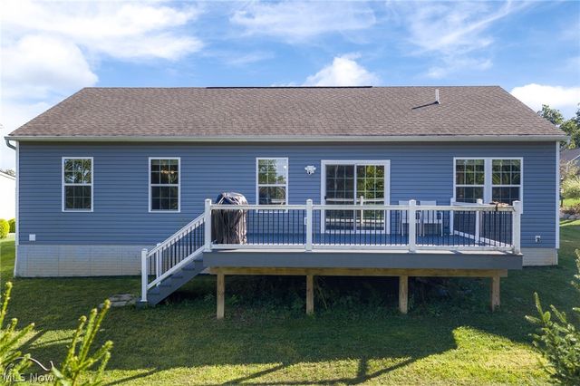 2049 W Woodland Drive, Akron, OH 44313
