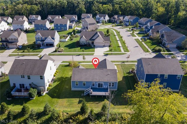 2049 W Woodland Drive, Akron, OH 44313