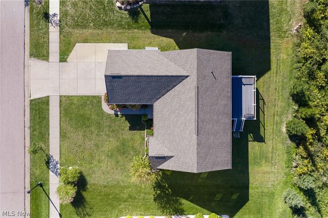 2049 W Woodland Drive, Akron, OH 44313